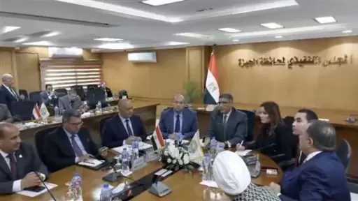 محافظ الجيزة يستقبل أعضاء مجلسي النواب والشيوخ الجدد لتهنئتهم ووضع خريطة عمل مشتركة