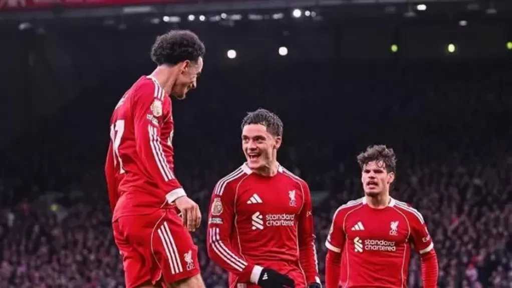 ليفربول يواصل النتائج المُخيبة بالتعادل أمام بيرنلي