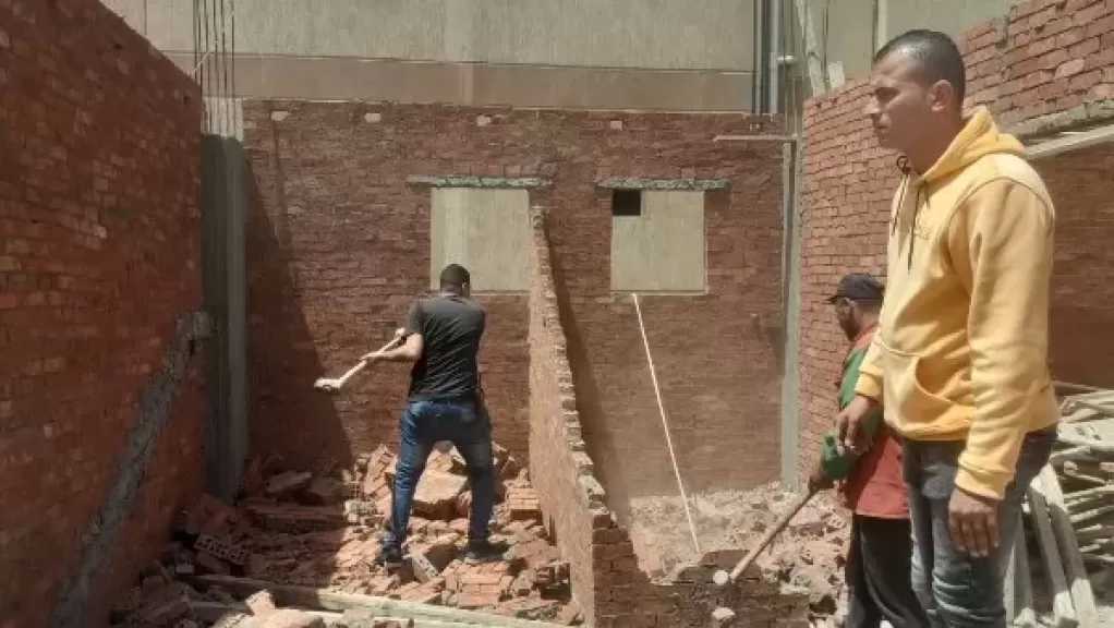 محافظ الإسكندرية يوجه بمواصلة الجهود للتصدي لمخالفات البناء العشوائي