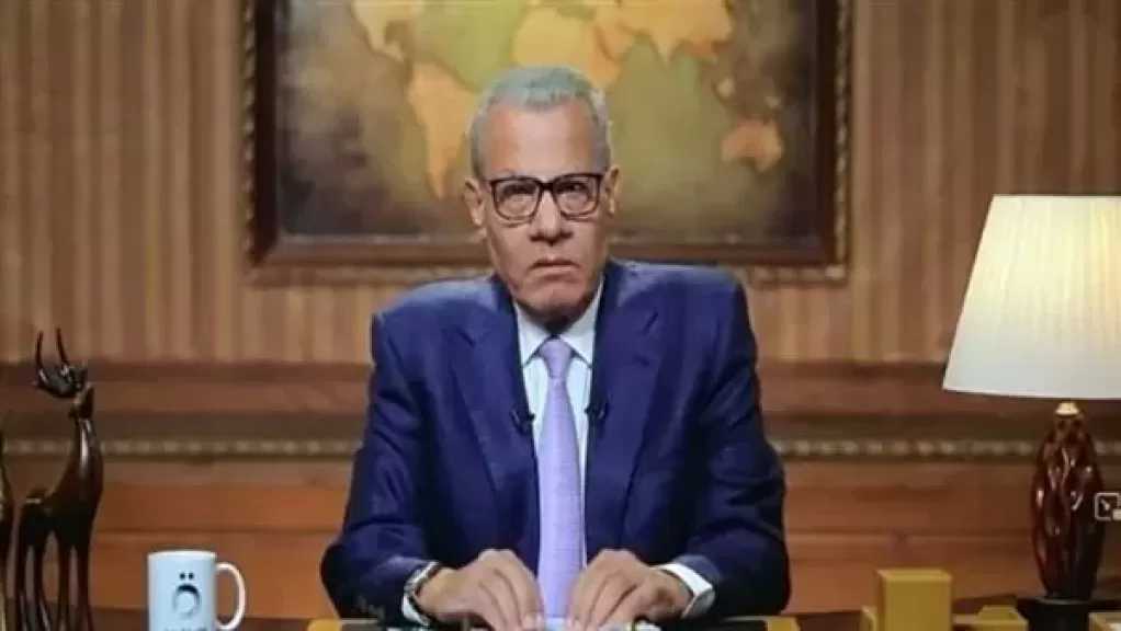 عادل حمودة يحذر من عام مليء بالتوترات العالمية والصراعات