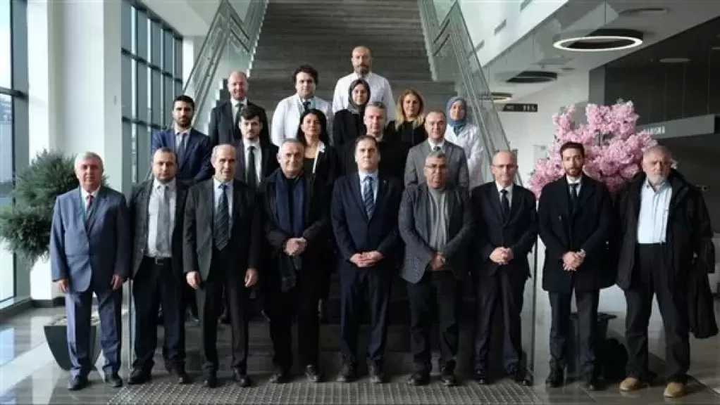 وفد من قيادات الصحة يزور عددًا من المنشآت الطبية في تركيا