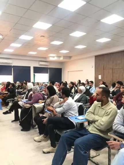 ​صحة البحر الأحمر تنظم يومًا علميًا حول أحدث تقنيات علاج آلام العمود الفقري