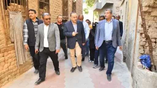 محافظ أسيوط يتفقد أعمال تطوير شارع المدارس بأبنوب بتكلفة 22 مليون جنيه