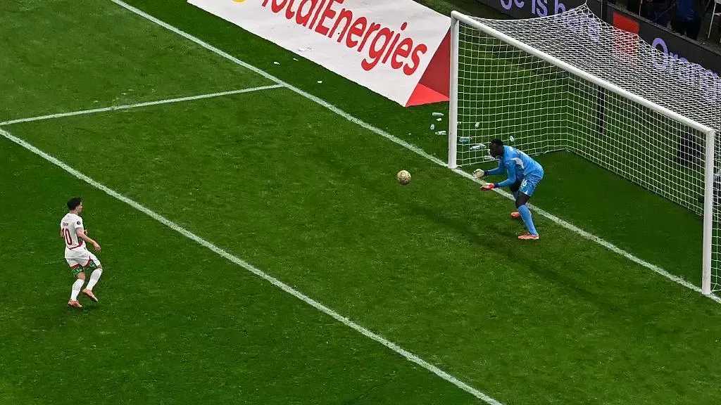 حارس السنغال: 50 سنة انتظار تنفي فكرة تعمد دياز إهدار ركلة الجزاء في النهائي