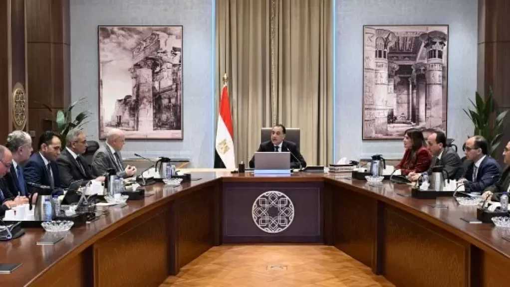 مدبولي: توجيهات من الرئيس بسرعة استلام مشروعات حياة كريمة وتشغيلها لخدمة الأهالي