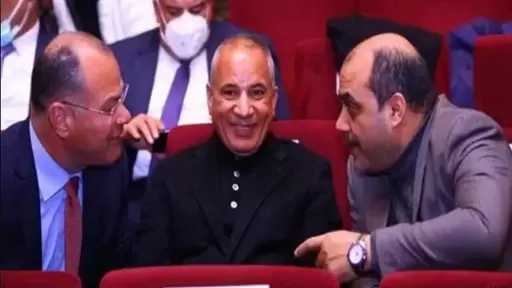 محمد الباز يفتح اللية صندوق ”أسرار” أحمد موسى