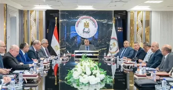 وزير الإنتاج الحربي يتابع الموقف النصف سنوي لموازنة (2025 / 2026)