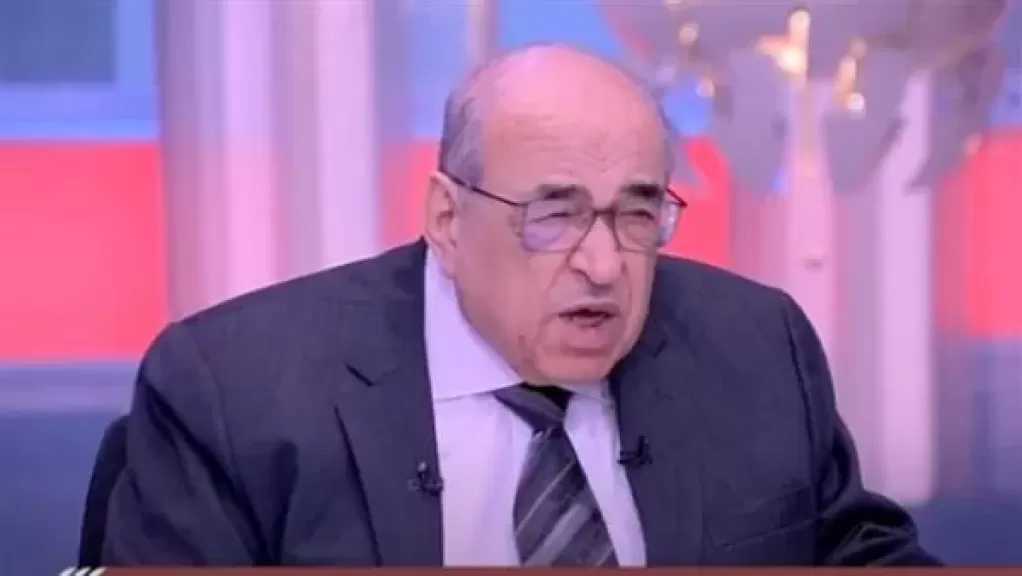 الفقي: ترامب يسعى إلى تقديم «تنظيم دولي دائم» يكون هو على قمته