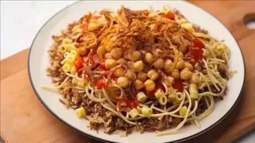 استشاري تغذية: الفول والكشري وجبات متكاملة وصحية