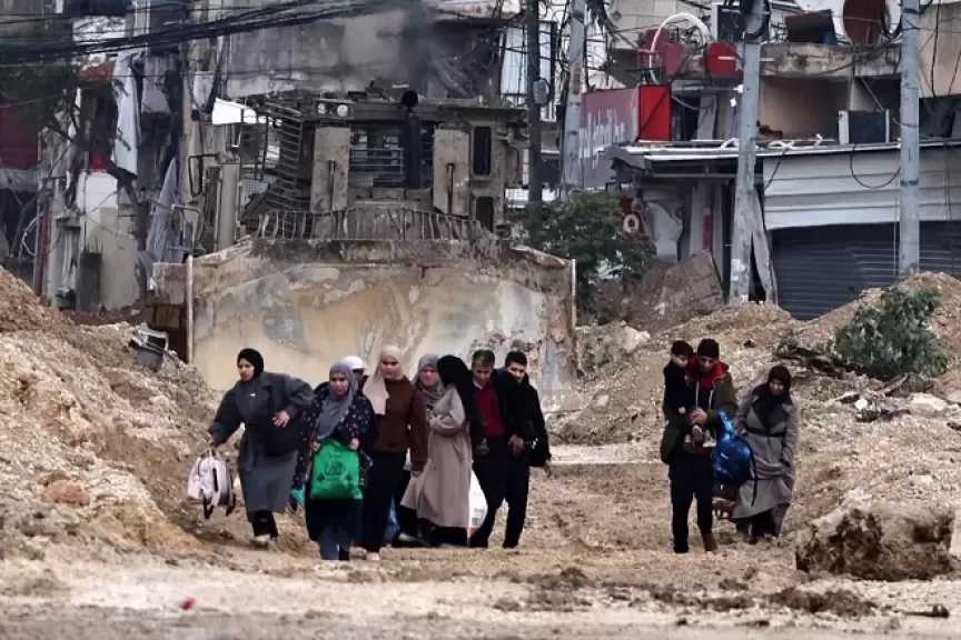 غزة.. الاحتلال ينتشر في شوارع مدينة طولكرم ويصدم مركبات