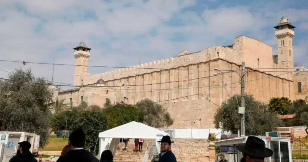 الاحتلال يستأنف عدوانه العسكري في جبل جوهر والمنطقة الجنوبية من مدينة الخليل