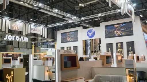 اكتشف الجناح المصري في FITUR 2026 .. مزيج ساحر من التاريخ والضيافة السياحية