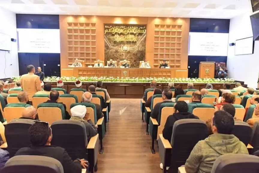 محافظ جنوب سيناء يناقش مراحل تنفيذ الخطة الاستثمارية