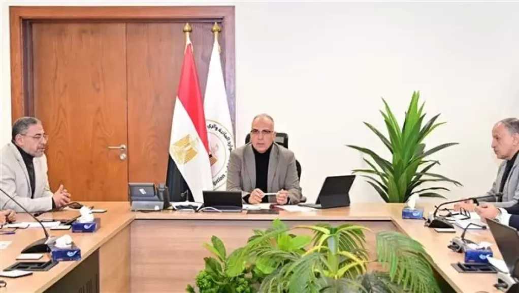 وزير الري يناقش مقترح إنشاء شركة استشارية تابعة للمركز القومي لبحوث المياه لدعم المنظومة