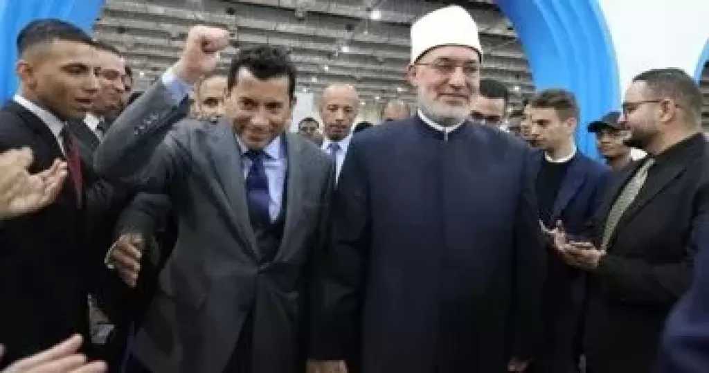 المفتي: الجماعات المتطرفة تلوي أعناق النصوص لخدمة أغراضها