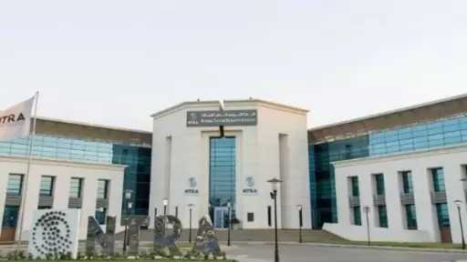 اتصالات وتكنولوجيا