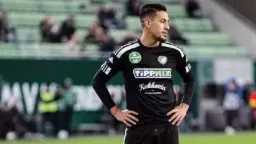 الأهلي يخصص 1.4 مليون دولار لضم بن بوعلي الأهلي يخصص 1.4 مليون دولار لضم بن بوعلي