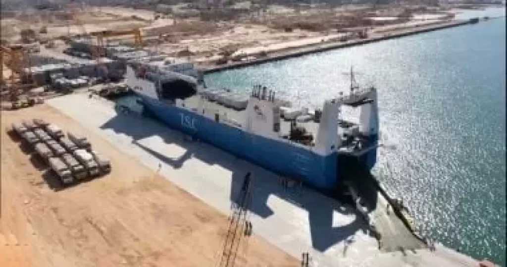 إعاده فتح ميناء العريش بعد استقرار الحالة الجوية