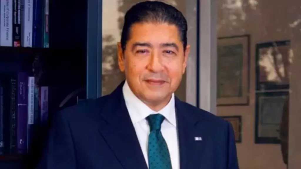 هشام عز العرب: سعر صرف الجنيه المصري عادل.. وسهم بنك CIB مقوَّم بأقل من قيمته