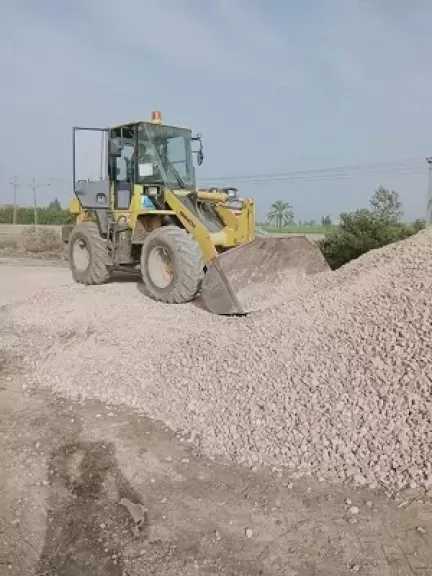 محافظ كفرالشيخ يتابع أعمال رفع كفاءة الطرق بمطوبس