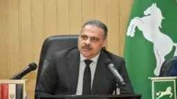 محافظ الشرقية يجري حركة تنقلات بين قيادات الإدارات التعليمية