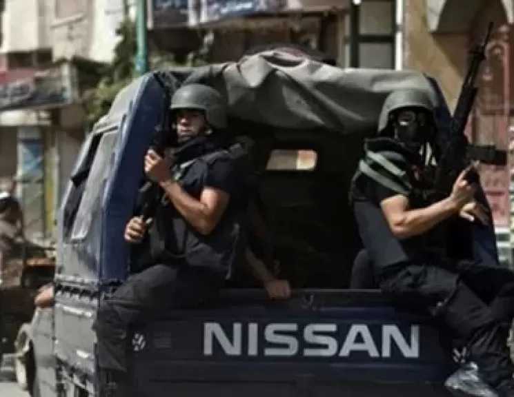 ضبط 4 متهمين بسرقة كشافات الإنارة من الشوارع العامة في الإسكندرية