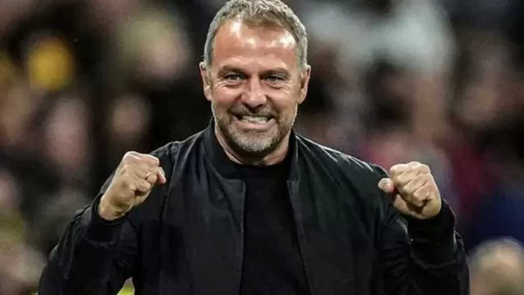 فليك يعلن تشكيل برشلونة لمواجهة ريال أوفييدو في الليجا