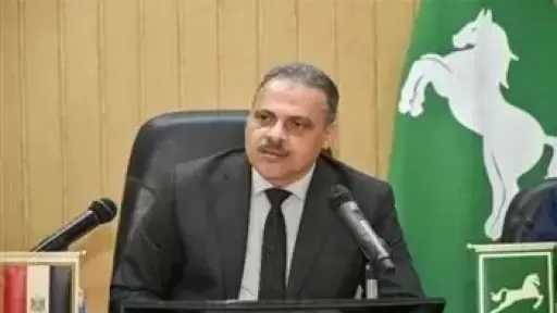 فحص 117 محطة مياه و43 معالجة صرف بالشرقية