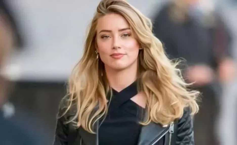 آمبر هيرد تثير الجدل مجددا بتصريحات نارية في وثائقي بـ«صندانس السينمائي»