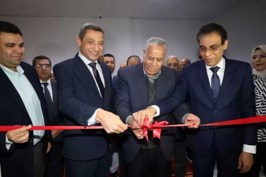 افتتاح مكتب للتوثيق والخدمات القنصلية بالسويس