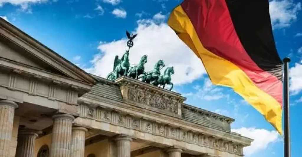 الحكومة الألمانية تعتزم رصد مكافأة للكشف عن منفذي هجوم استهدف إمدادات الكهرباء في برلين