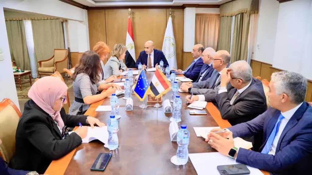 وزير التربية والتعليم يستعرض مع رئيسة بعثة الاتحاد الأوروبي في مصر جهود إصلاح المنظومة التعليمية
