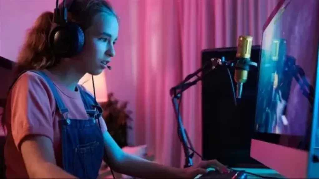 أستاذ هندسة نظم ذكية: الألعاب الإلكترونية تسهّل القتل وتغذي العدوانية لدى الأطفال