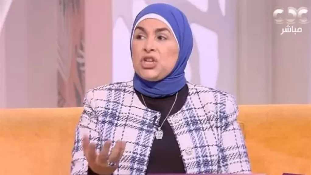 استشارية تحذر من 4 أخطاء تهدم هيبة الرجل أمام زوجته وتكتب نهاية الزواج