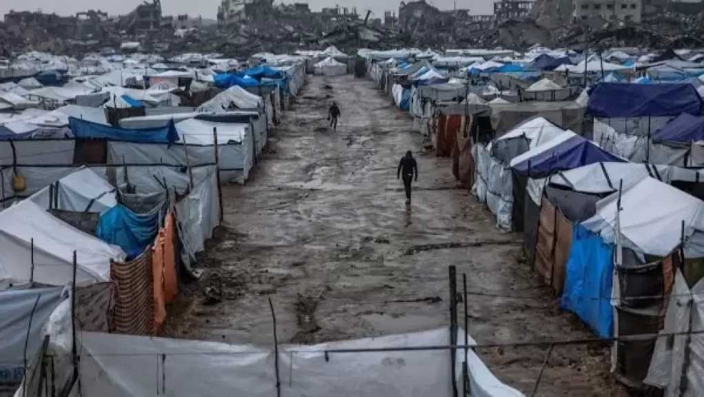 إعلام إسرائيلي: عدد الفلسطينيين الذين سيسمح لهم بعبور معبر رفح لا يزال قيد النقاش