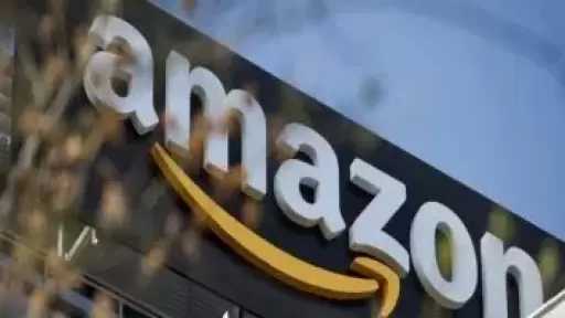 الذكاء الاصطناعى يزاحم الموظفين فى رزقهم.. أمازون تسرح 30 ألفا خلال 3 أشهر