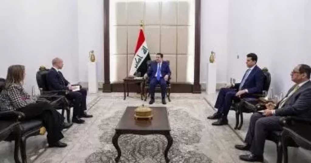 رئيس الوزراء العراقي يؤكد دعم جهود الأمن والاستقرار في المنطقة