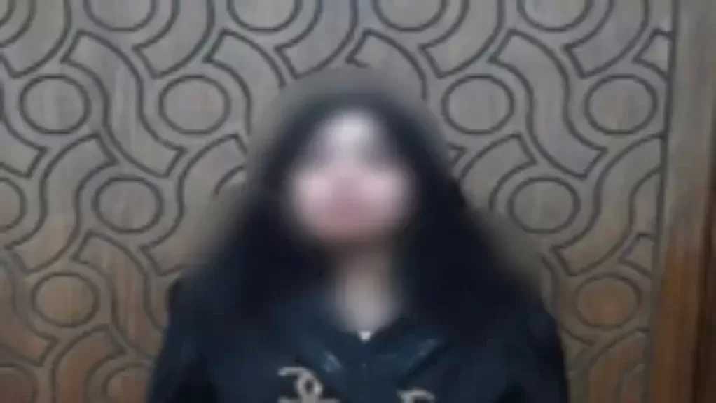القبض على فتاة تمارس الأعمال المنافية للآداب بالإسكندرية