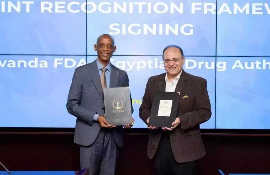هيئة الدواء المصرية توقع الإطار التنفيذي لمذكرة التفاهم مع هيئة الغذاء والدواء الرواندية لتعزيز التعاون الدوائي