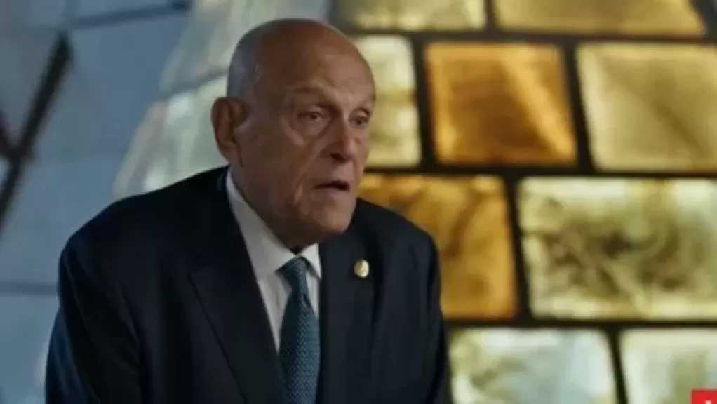 مجدي يعقوب: بسمع كلام مراتي جدا.. وهي صاحبة اليد العليا في البيت