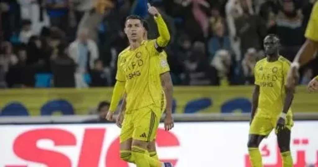 النصر يتخطى الخلود بثلاثية ويشعل سباق صدارة الدورى السعودى