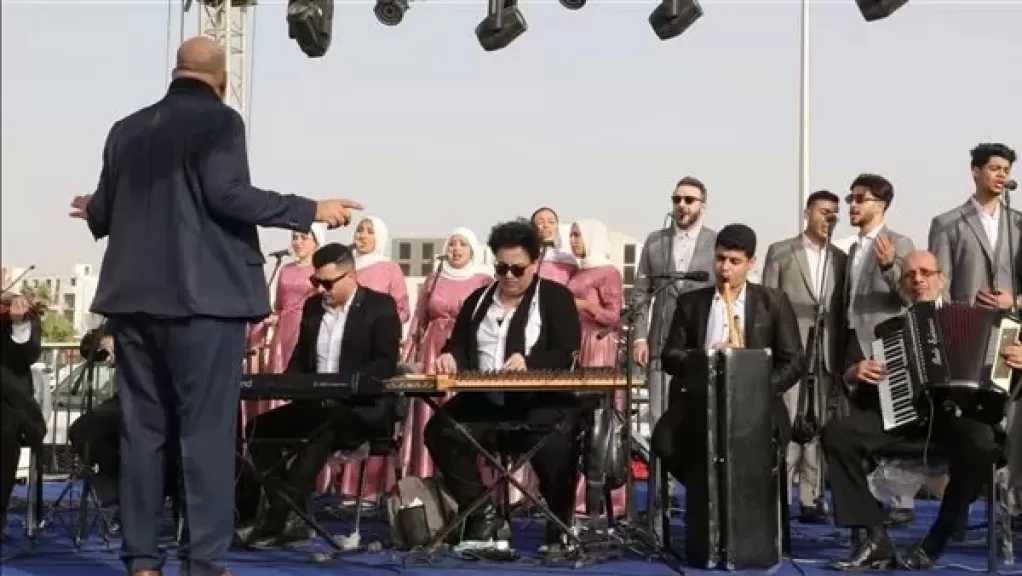 طنطا للموسيقى العربية وأجيال للعرائس يشعلان معرض القاهرة الدولي للكتاب