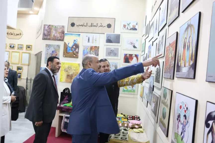 الأمين العام للمجلس الأعلى للأزهر يتفقد أنشطة جناح الأزهر بمعرض الكتاب |صور