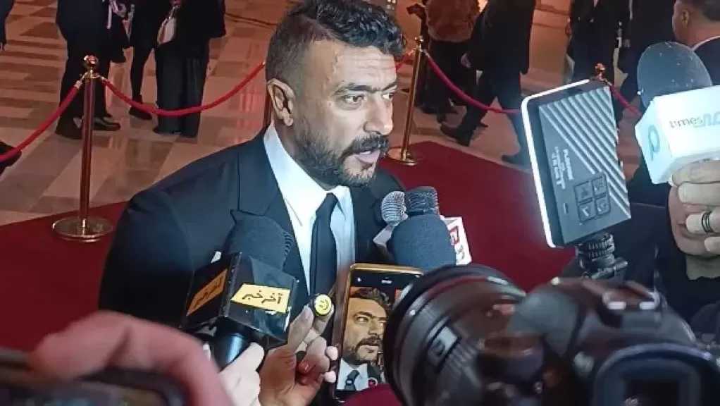 أحمد العوضي: الناس هتتفاجئ بـ درة في مسلسل علي كلاي