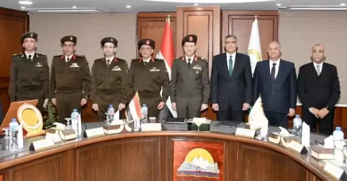 القوات المسلحة ومحافظة الجيزة توقعان اتفاقية لتطوير خدمات الشبكة الوطنية للطوارئ