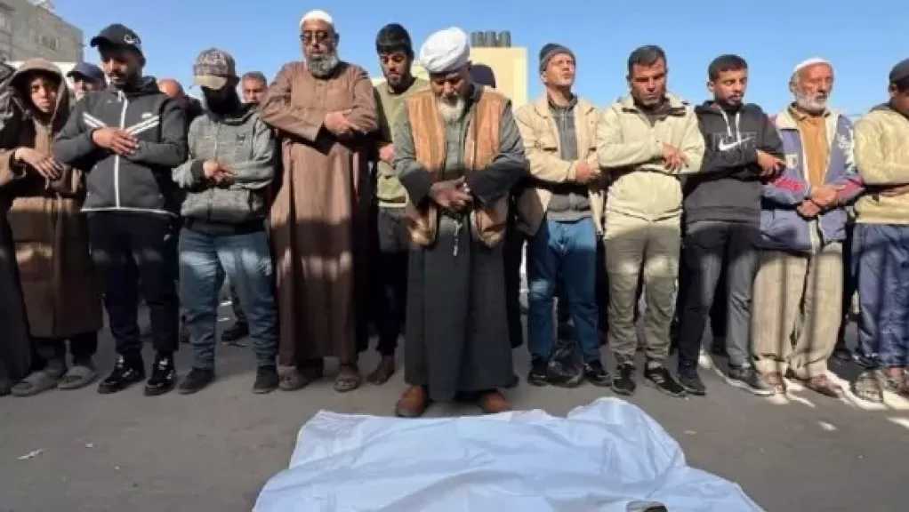 الاحتلال يقتل طفلًا بعمر 3 سنوات في المواصي وآخر بـ جباليا