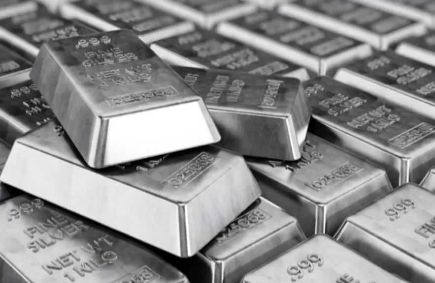 أسعارالفضة العالمية تقفز 10% وسط اضطراب الأسواق الأميركية