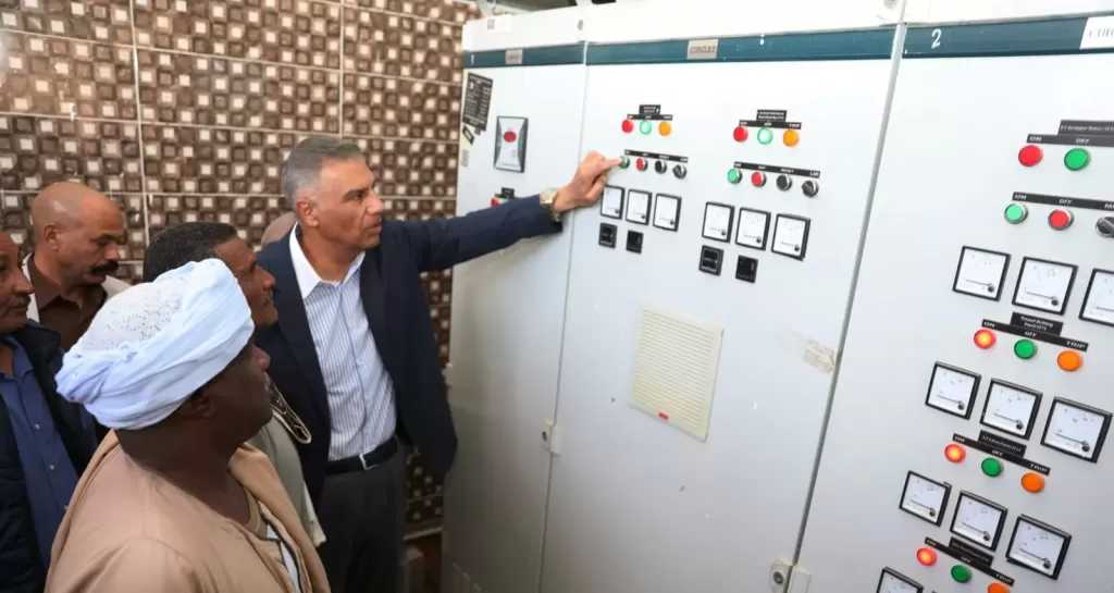 بدء التشغيل التجريبي لمشروع الصرف الصحي المتكامل لتجمع قروى الطوناب بإدفو