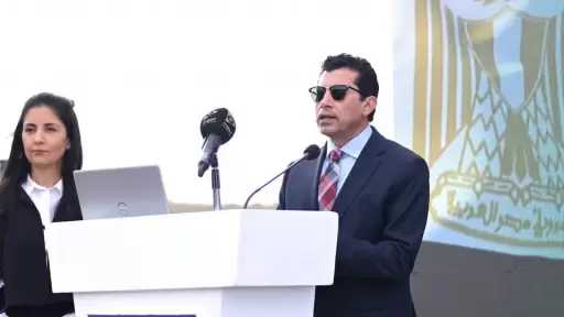 وزير الشباب والرياضة يشهد المؤتمر الصحفي لسباق IRONMAN 70.3 شرم الشيخ – مصر