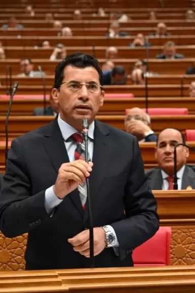 وزير الشباب والرياضة ومحافظ الشرقية يفتتحان نادي جلوري بالعاشر من رمضان